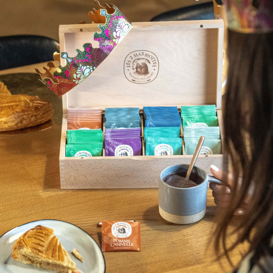 Le coffret bois prestige est idéal pour proposer infusions et thés à vos invités